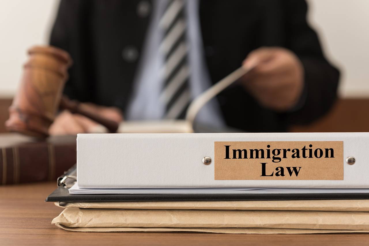 Do Immigration Lawyers Help Immigrants